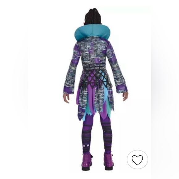 Uliana Descendants 4: The Rise of Red-Medium - Picture 5 of 5